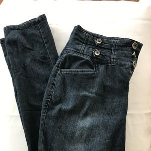 TORRID HIGH WAIST JEANS